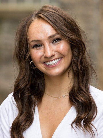 Headshot of Ashely, Dental Hygienist in Stillwater dental clinic